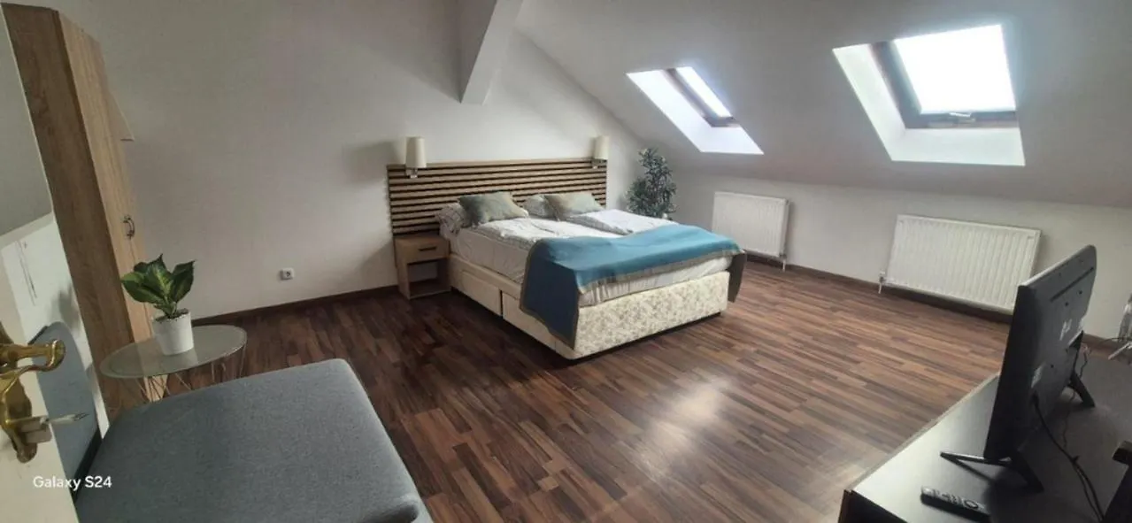 Spacious 3Br Shared Apt, Very Central In Vienna 0*,  Austria
