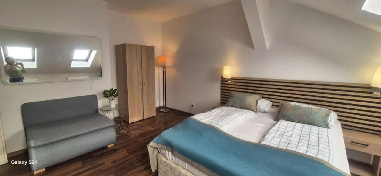 Apartment Spacious 3Br Shared Apt, Very Central In Vienna
