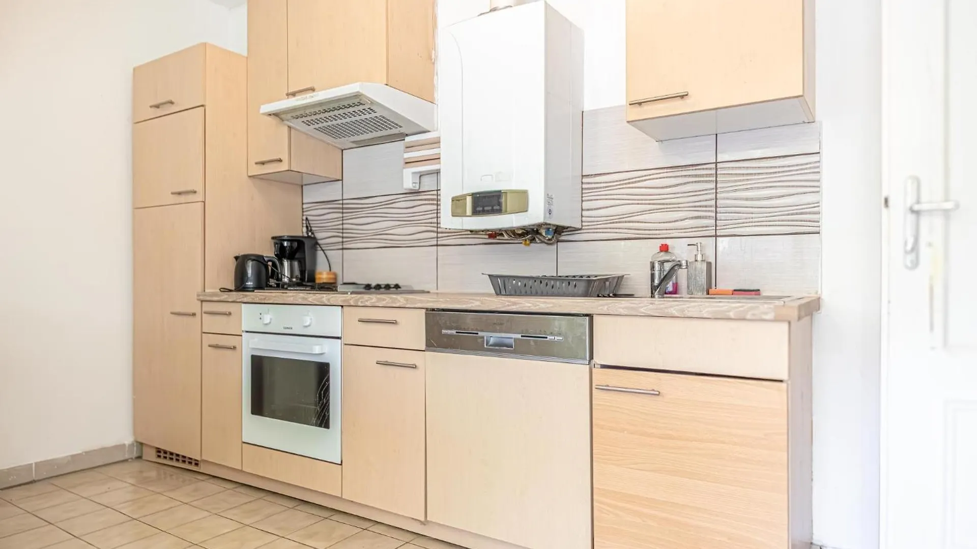 Spacious 3Br Shared Apt, Very Central In Vienna Austria