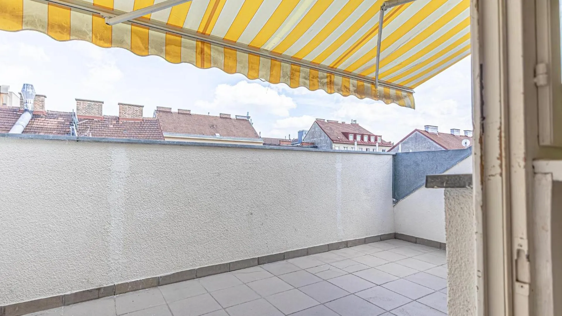 Spacious 3Br Shared Apt, Very Central In Vienna