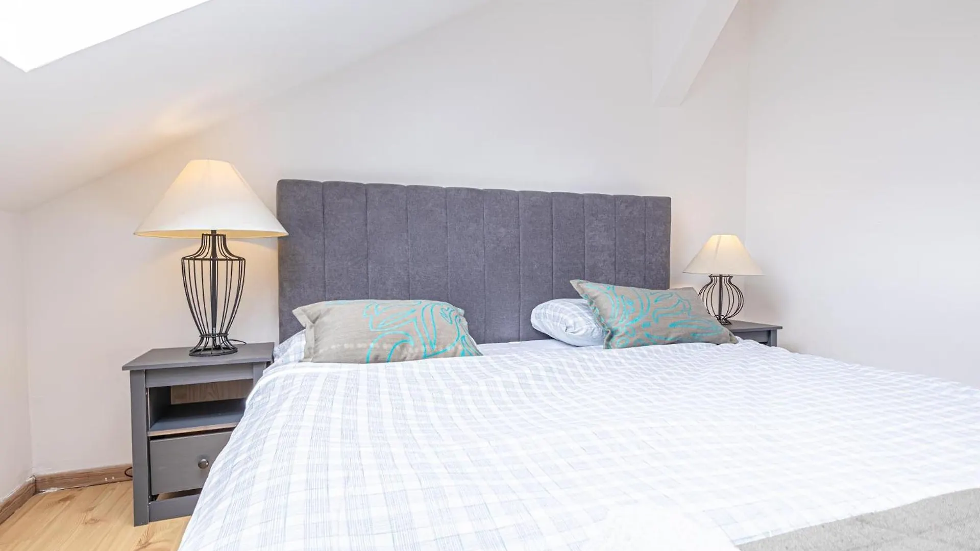 Spacious 3Br Shared Apt, Very Central In Vienna 0*,  Austria