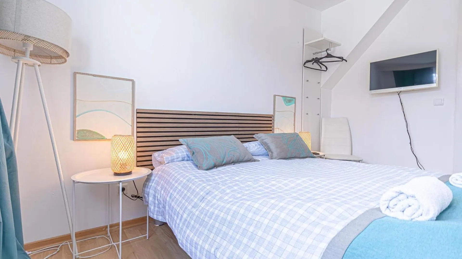 Spacious 3Br Shared Apt, Very Central In Vienna Apartment
